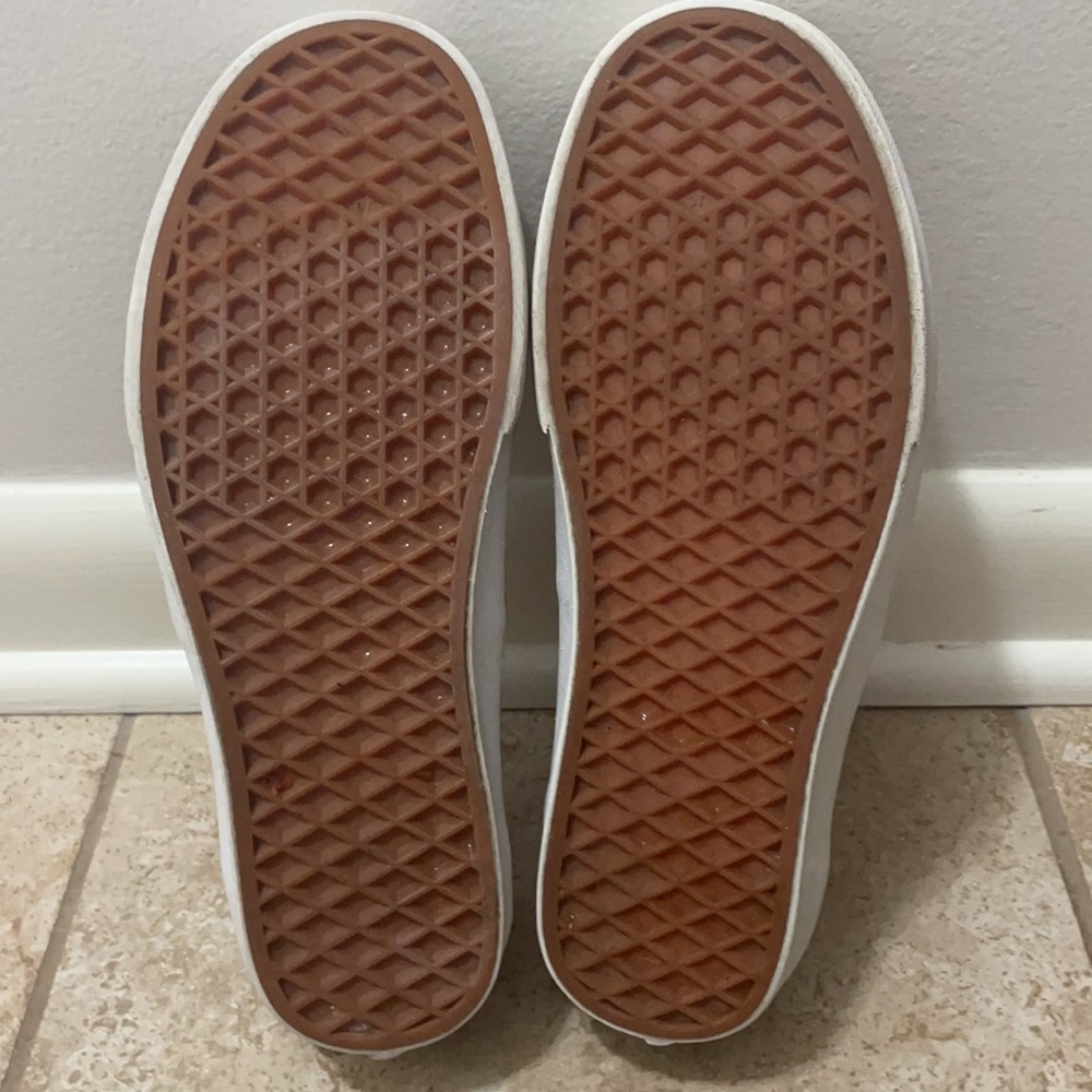 Limited Edition ASPCA Vans - Picture 6 of 6
